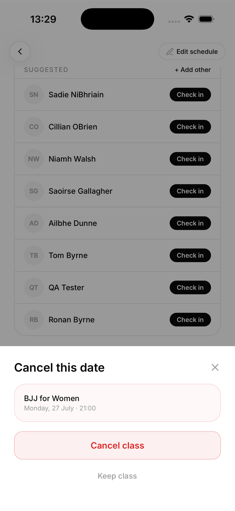 Class detail screen with the Cancel this class option open