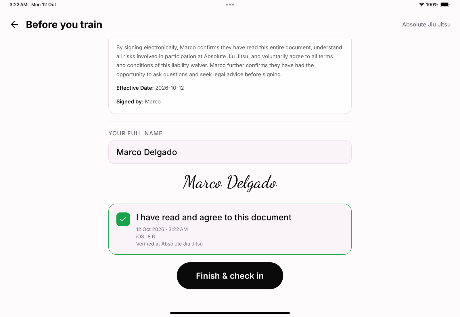 Nome completo digitado, assinatura desenhada, concordância marcada e depois Concluir e fazer check-in.