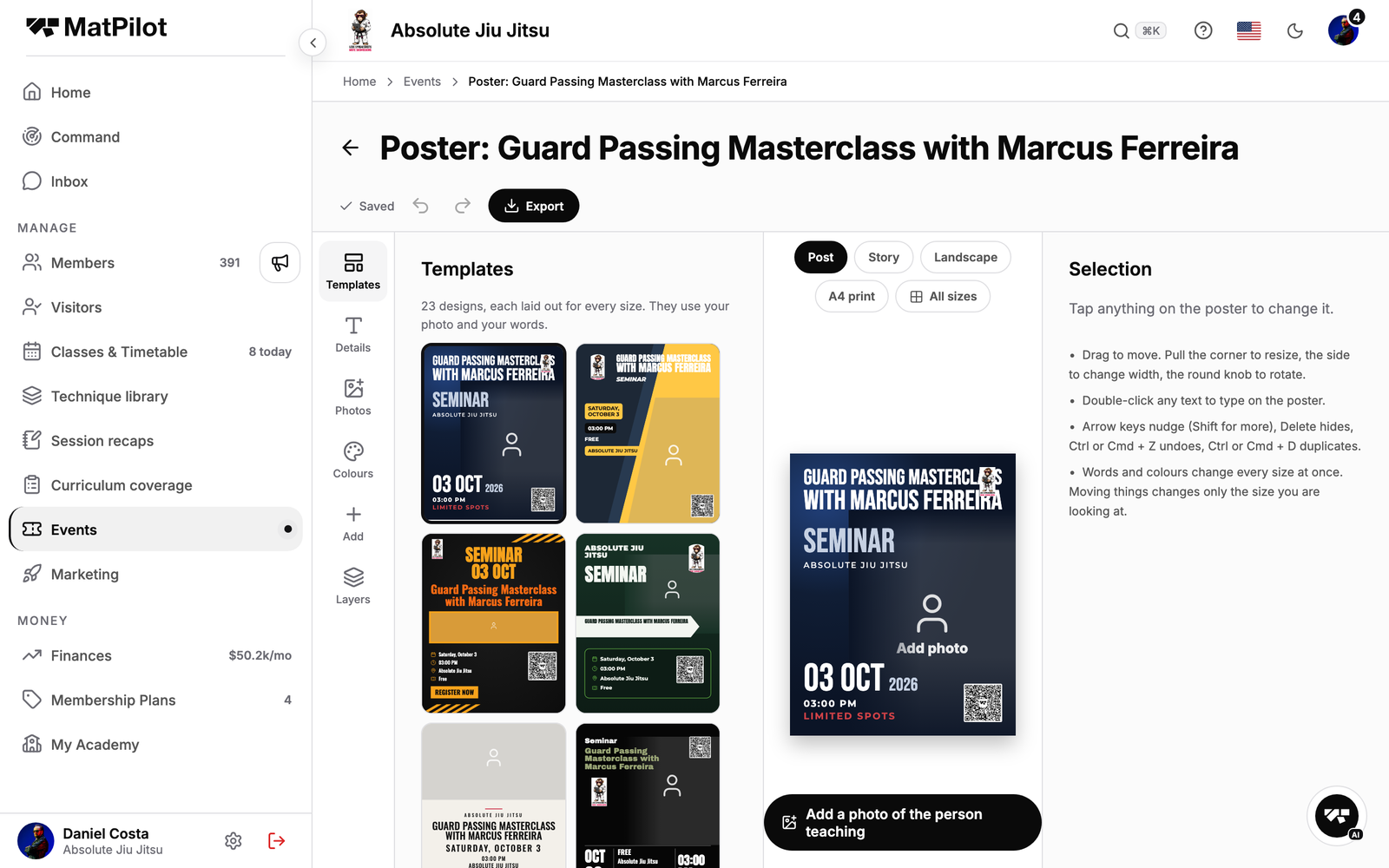 El estudio de pósters: 24 diseños a la izquierda, el póster en el centro, los consejos de selección a la derecha