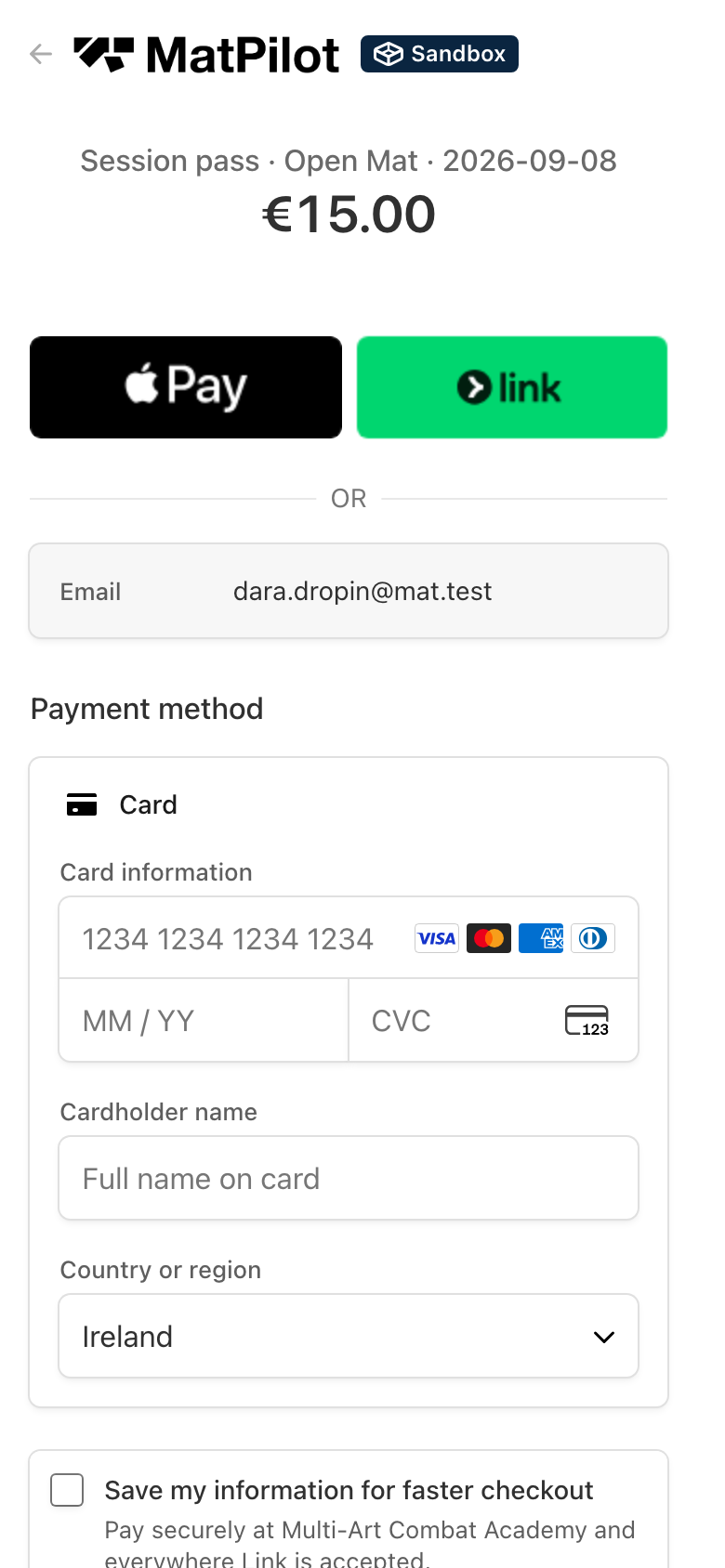 Pagando o passe avulso na conta Stripe da sua própria academia.